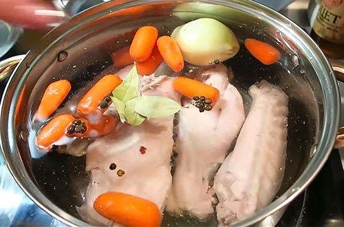 Ailes de dinde en gelée