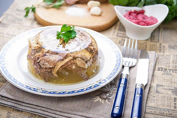 Viande en gelée de dinde - une recette classique