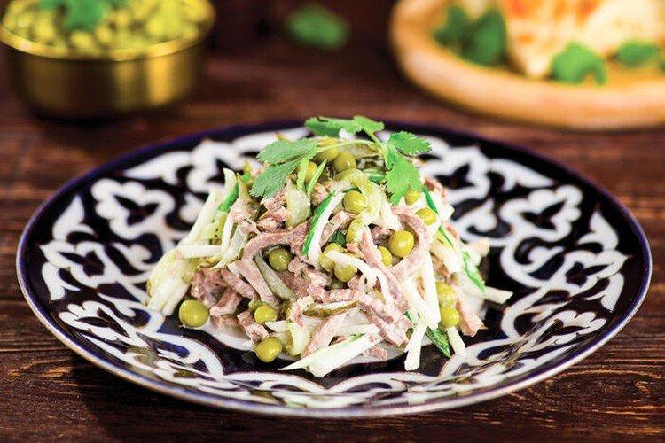 Salade de langue de boeuf et pois verts