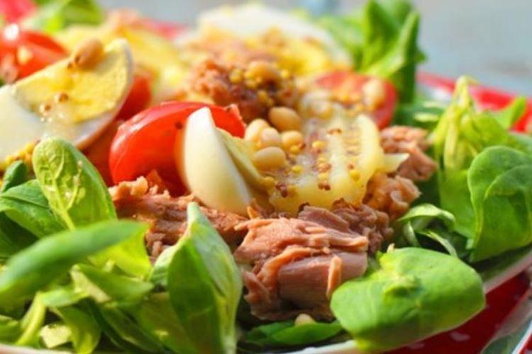 Salade de thon au miel