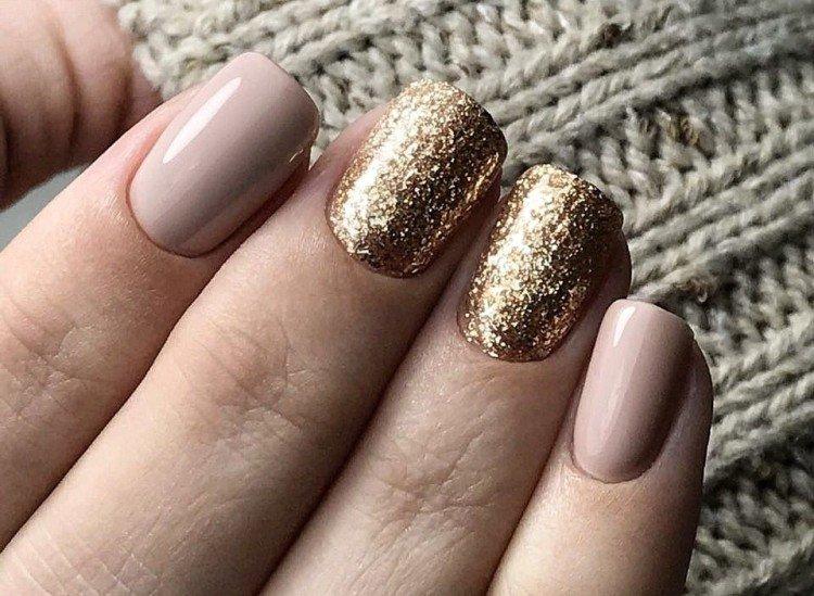 Manucure beige - photos et idées