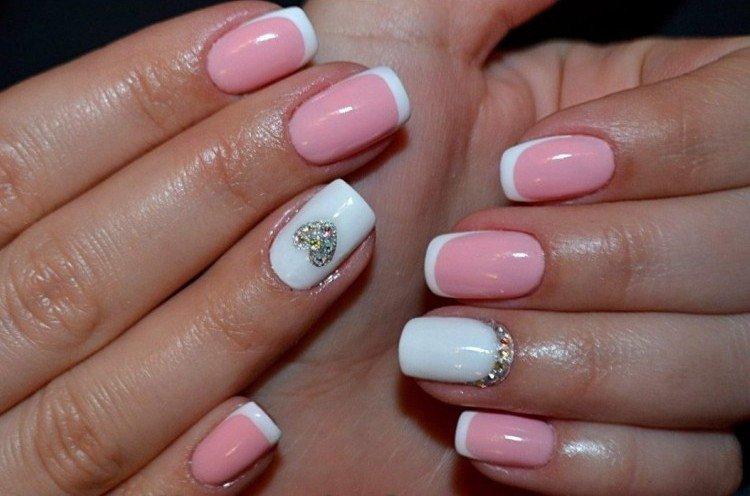 Manucure française rose
