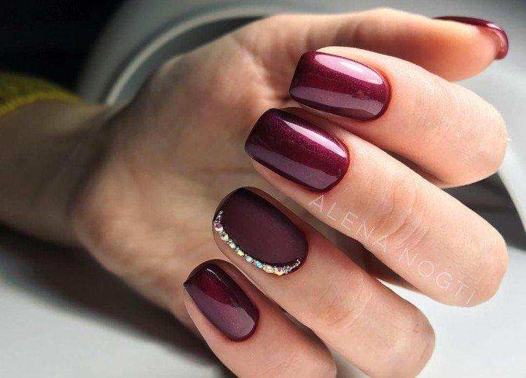 Manucure bourguignonne - photos et idées