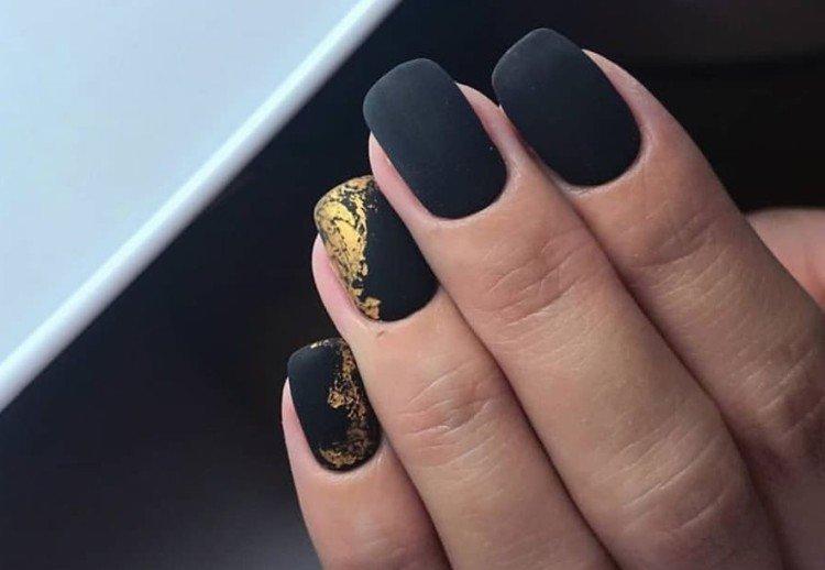 Manucure mate - photos et idées