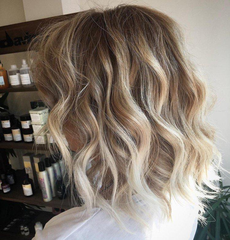Balayage sur cheveux châtain clair - photos et idées