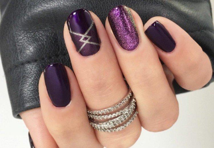 Manucure sombre - photos et idées