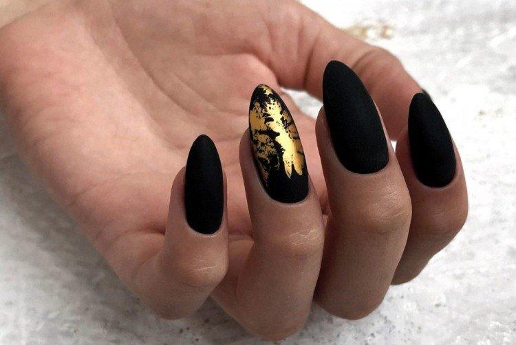 Manucure en feuille - photos et idées