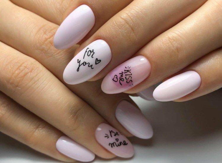 Dessins sur ongles ovales