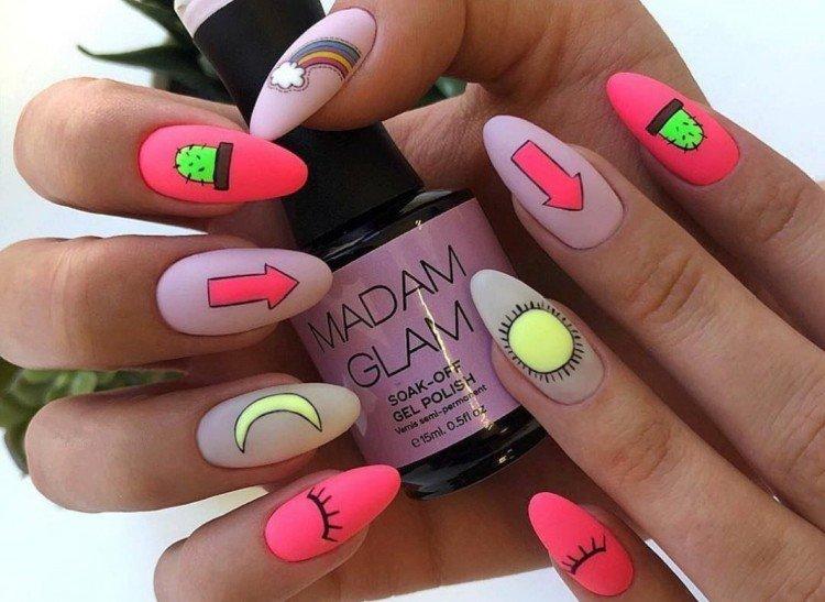 Conception d'ongles lumineux