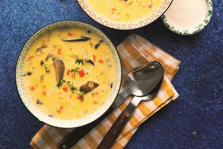 Soupe crémeuse au millet et pleurotes