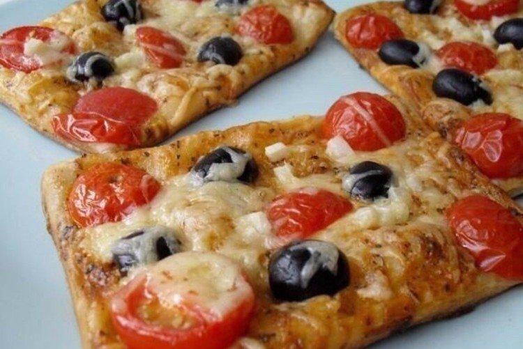 Mini pizza à la pâte feuilletée