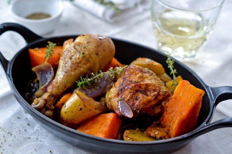 Poulet aux pommes de terre et potiron au four