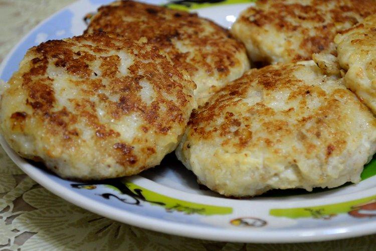 Escalopes de poisson hachées aux flocons d'avoine