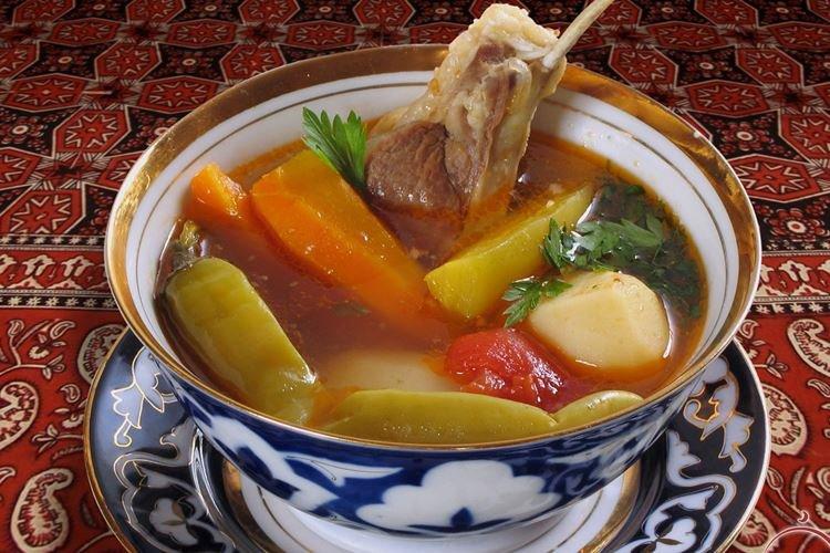 Shurpa de porc au chou