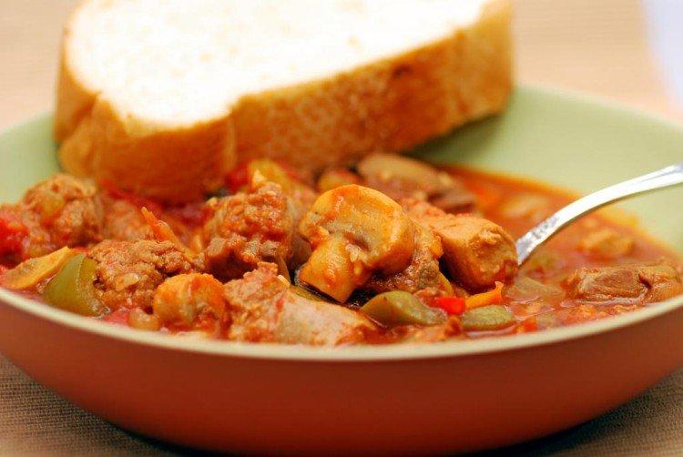 Goulasch de boeuf aux champignons