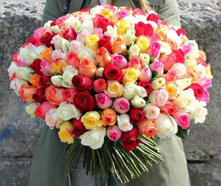 Bouquets de fleurs larges et chics