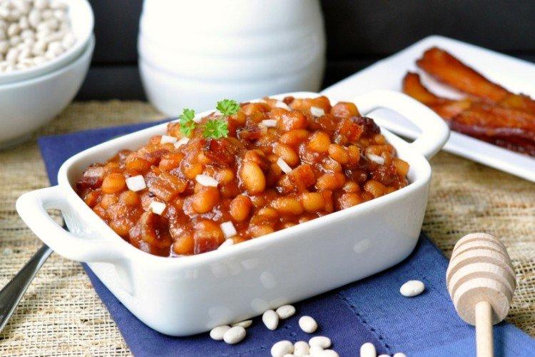 Haricots en Conserve avec Légumes et Bacon