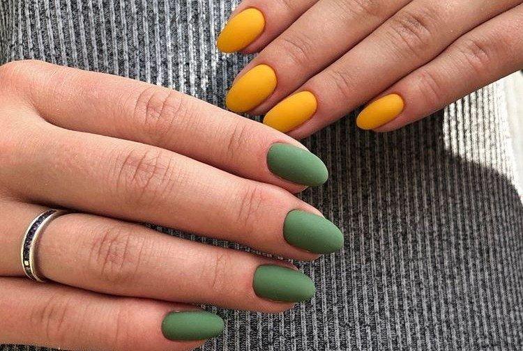 Mains de différentes couleurs