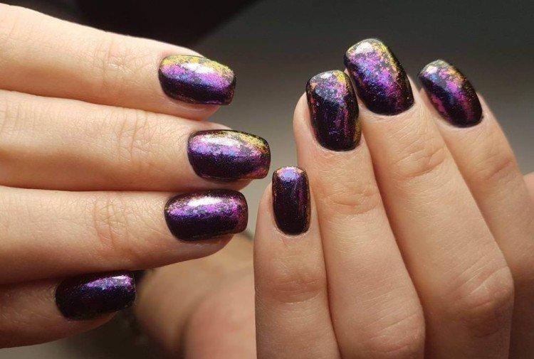 Manucure aux flocons