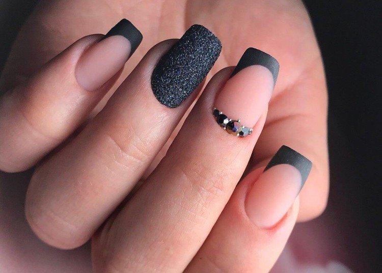 Manucure française 2021