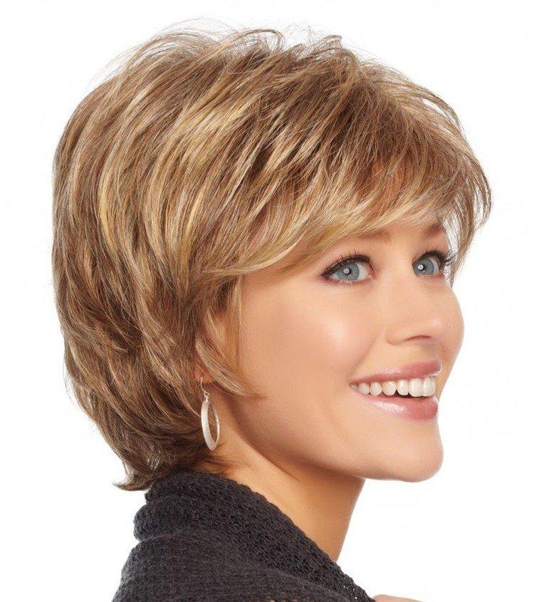 Coupe de cheveux Aurora - photos et idées