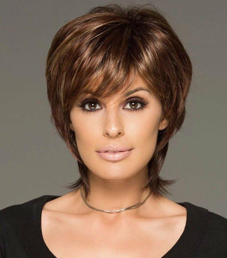 Coupe de cheveux Aurora - photos et idées