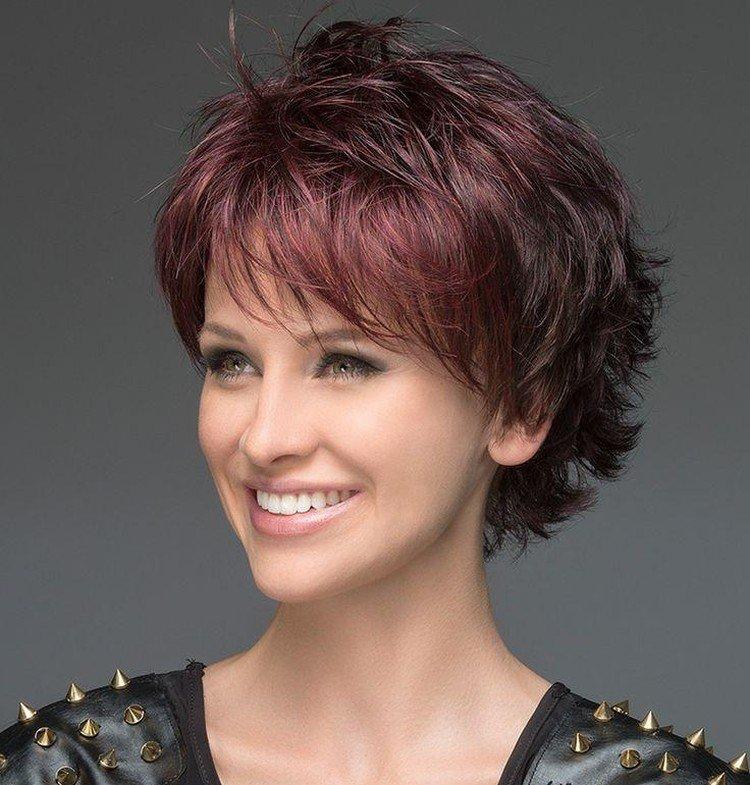 Coupe de cheveux Aurora - photos et idées