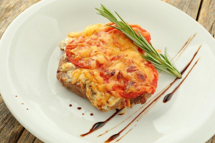 Porc au four aux tomates