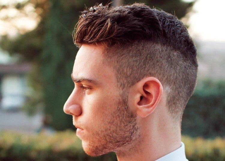 Demi-boîte à brins allongés au sommet