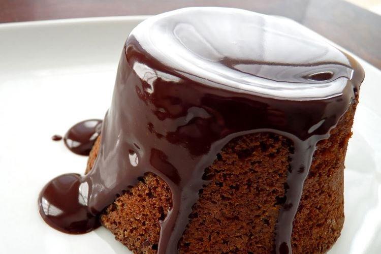 Glaçage au chocolat sur gélatine