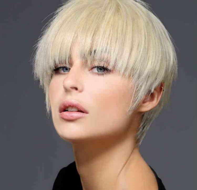 Chapeau de coupe de cheveux - photos et idées