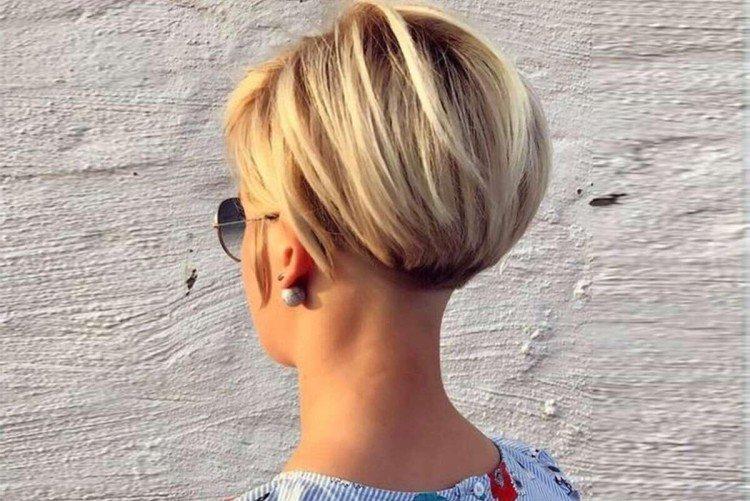 Pixie bob sur mèches redressées