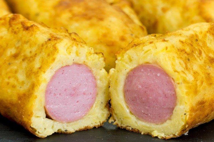 Saucisses en pâte de pomme de terre