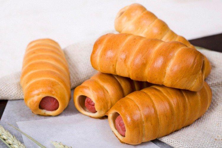 Saucisses en pâte à fromage