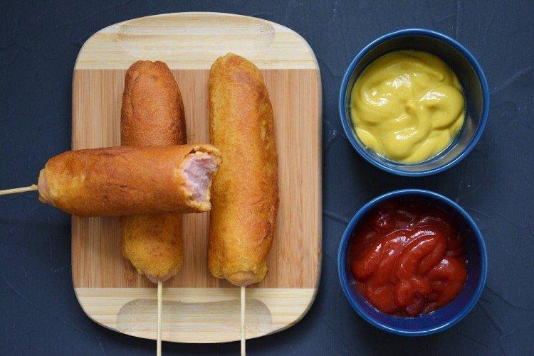 Saucisses à la pâte de maïs