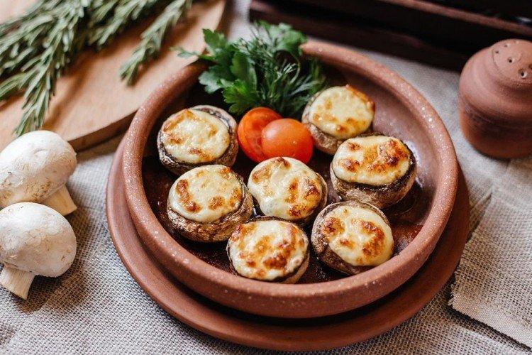 Champignons au suluguni