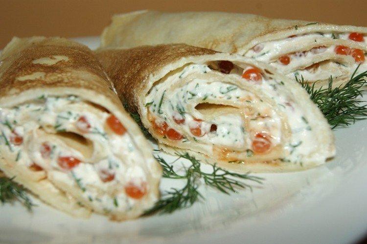 Remplissage de caviar rouge et de philadelphia