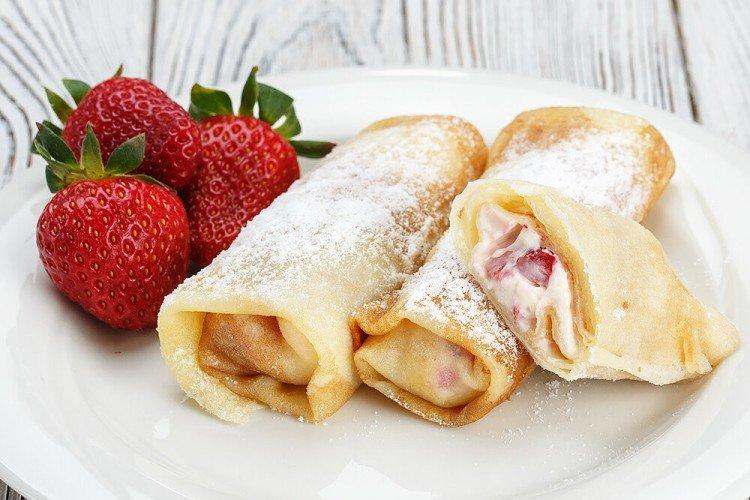 Remplissage de baies et de yaourt