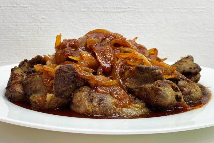 Foie de dinde aux oignons doux