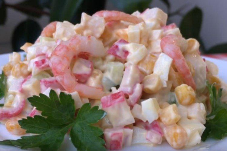 Salade De Crevettes Au Crabe