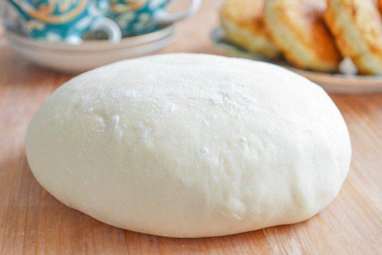 Pâte à levure pour saindoux avec saindoux