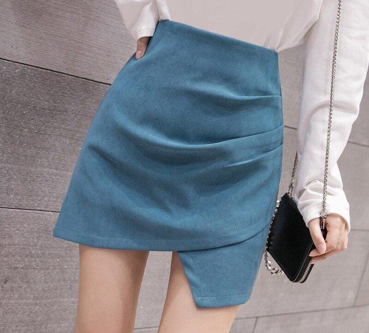 Jupes pour femmes à la mode 2021 - photos et idées