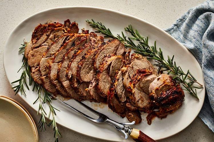 Rouleau de porc au saindoux et au romarin