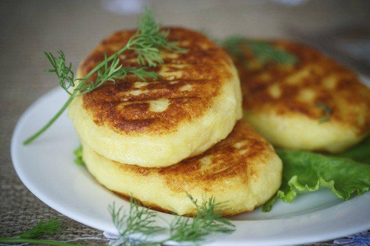 Zrazy de pommes de terre aux courgettes