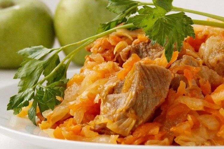 Ragoût de choucroute aux tomates