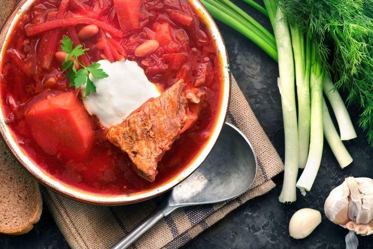 Bortsch ukrainien aux haricots