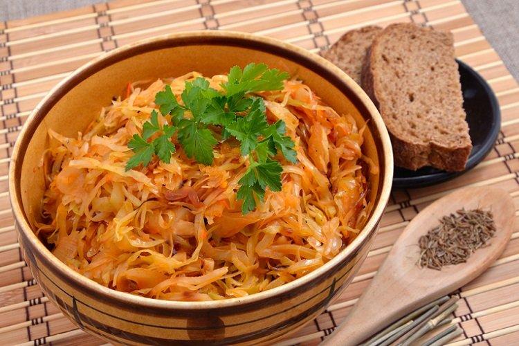 La recette classique du chou cuit à la poêle