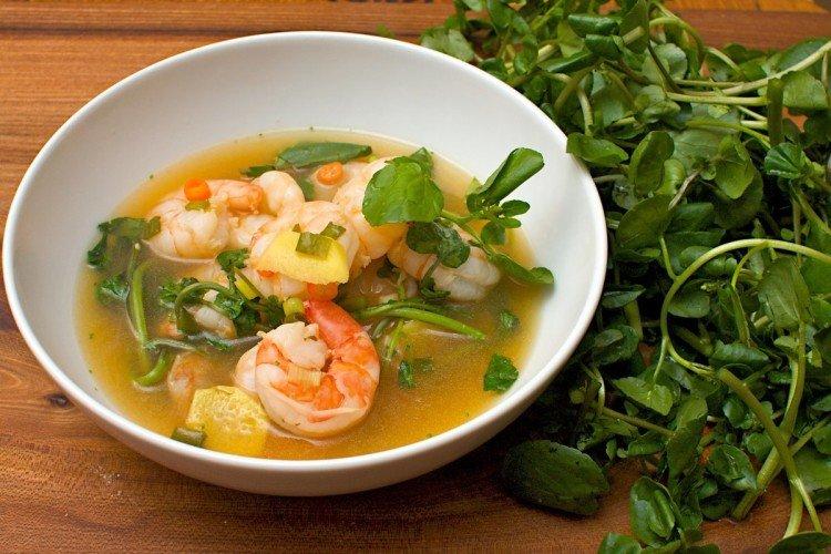 Soupe de pommes de terre aux crevettes