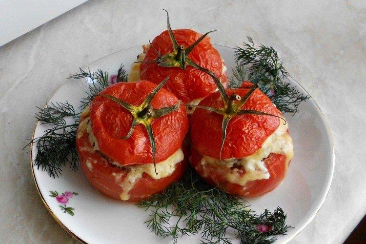 Tomates farcies sur le grill