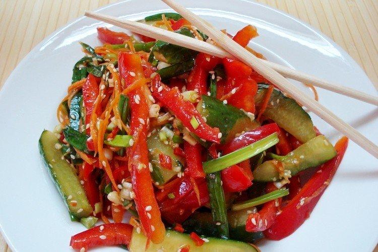 Concombres coréens au poivron